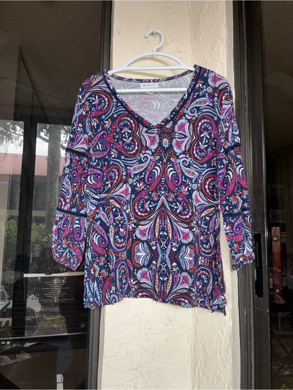 Liz Claiborne Navy and Pink Paisley V-Neck Long Sleeve Top